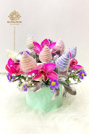 Chocofresas con flores 133